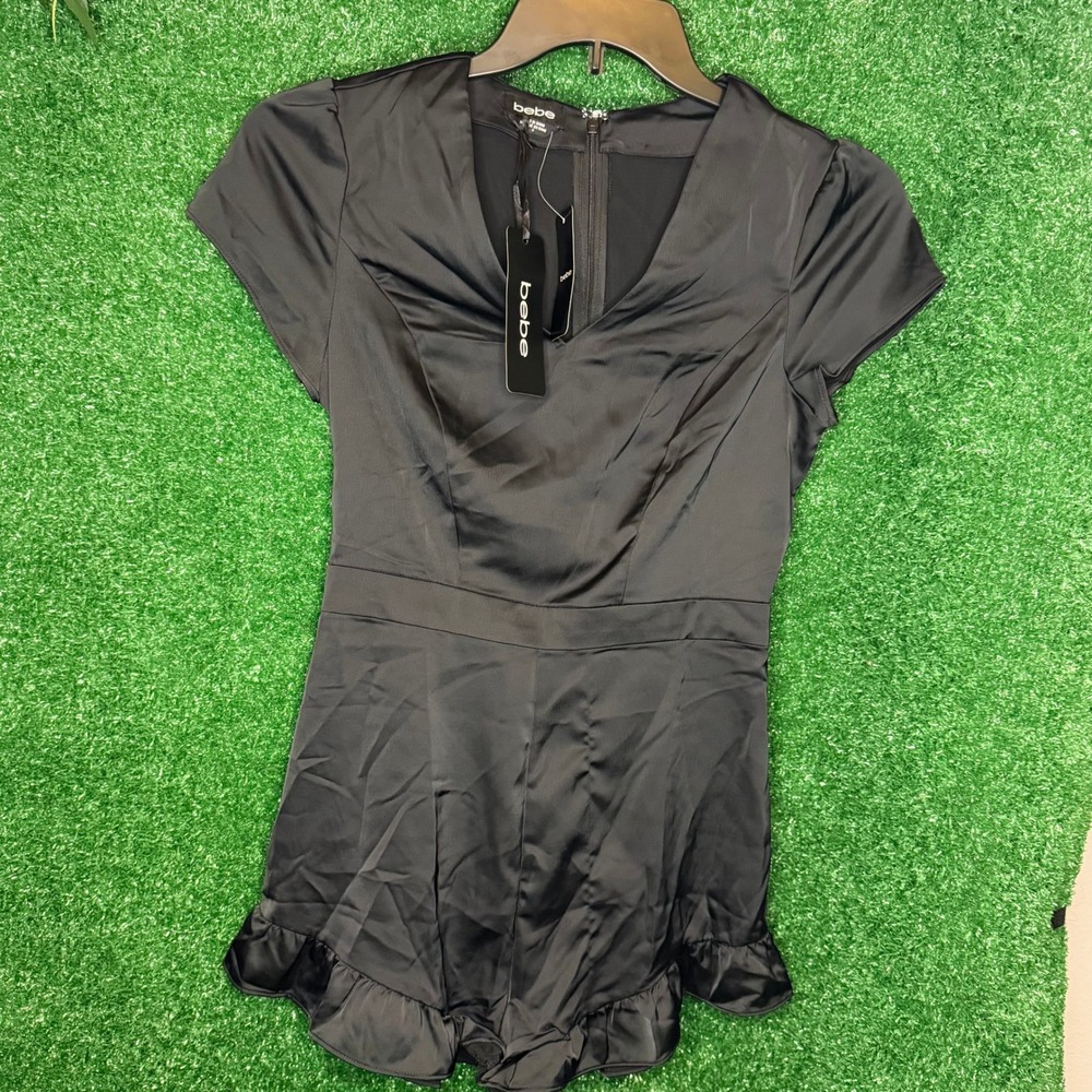 NWT Bebe Black Satin Ruffle Hem Romper Shorts Jumpsuit Size 4 Y2K